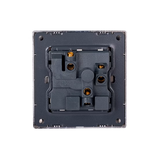 White Thailand Socket 1gang 15A Switched Socket Basic Customization